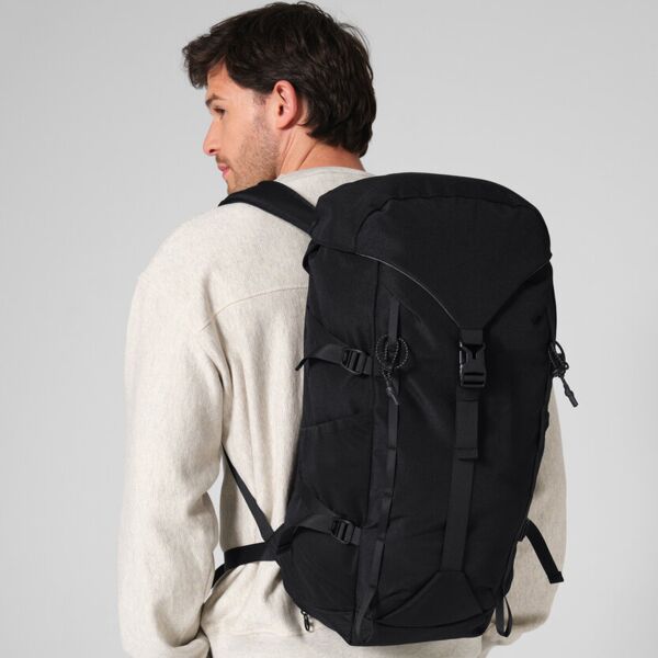 Active outdoor 30 litre backpack Thumbnail